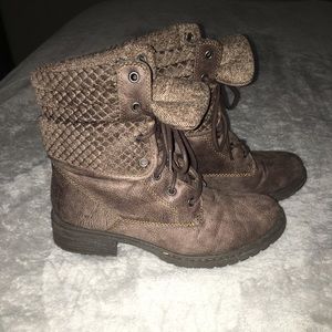 B.O.C. Brown Boot - perfect for fall!!